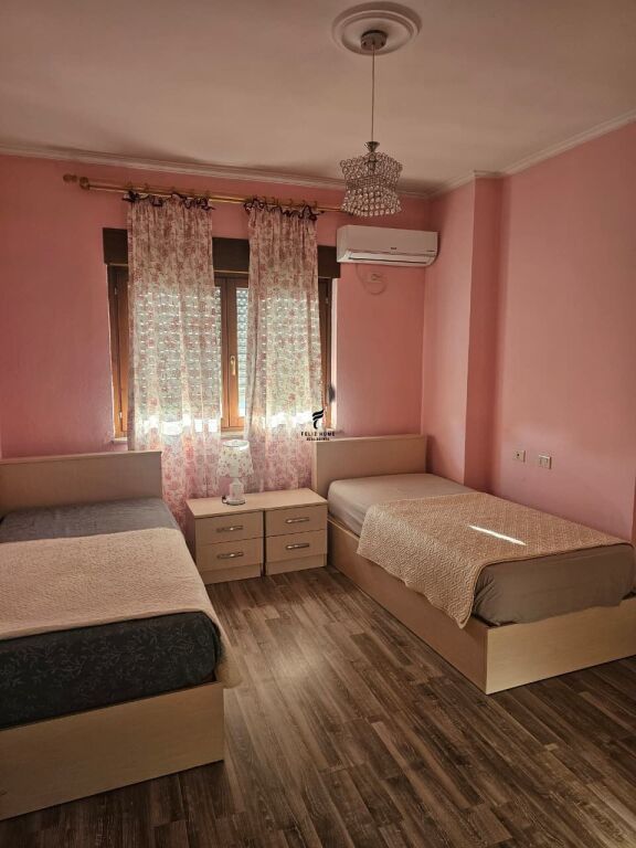 APARTMENT FOR RENT 3+1 CENTER 150,000 LEKE FH-74415