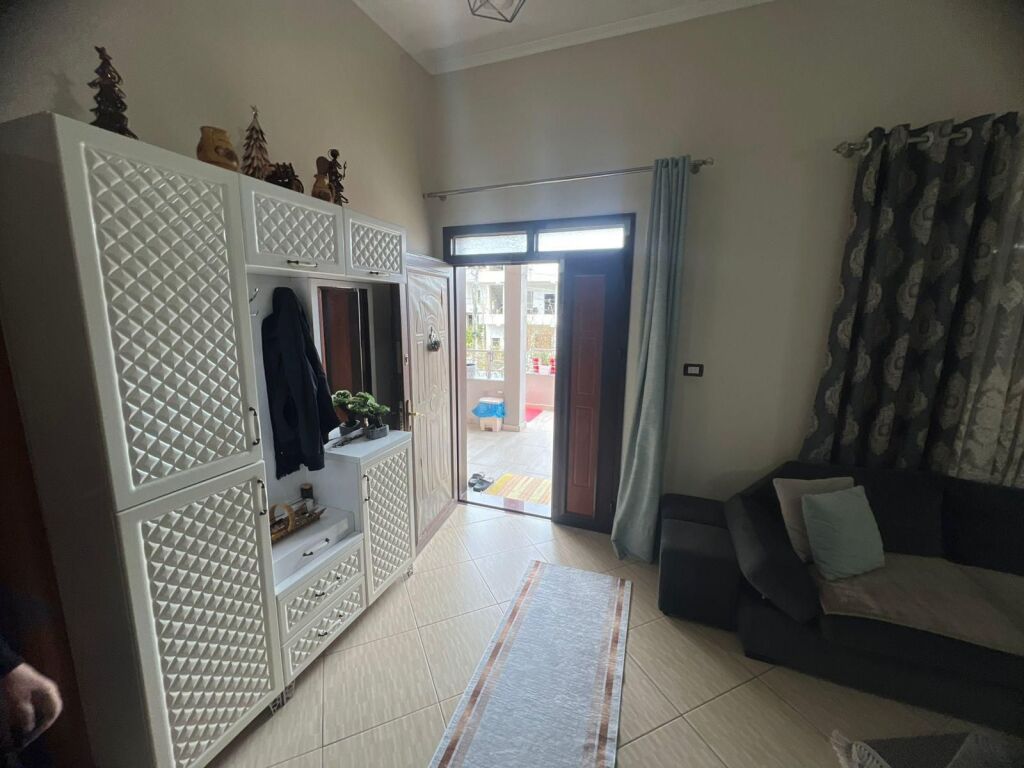 FOR SALE TWO-STORY VILLA NISHTULLA DURRES 437 M2 180000 EURO
