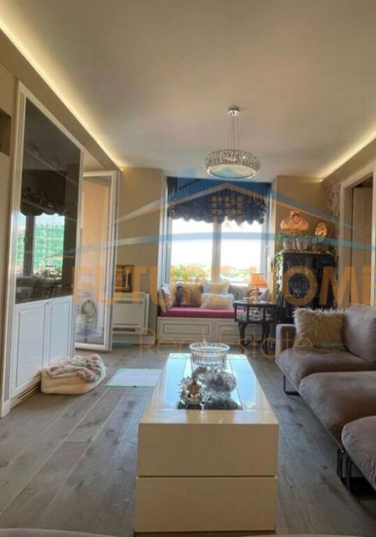 For sale, 3+1 Apartment, Komuna e Parisit, Tirana.