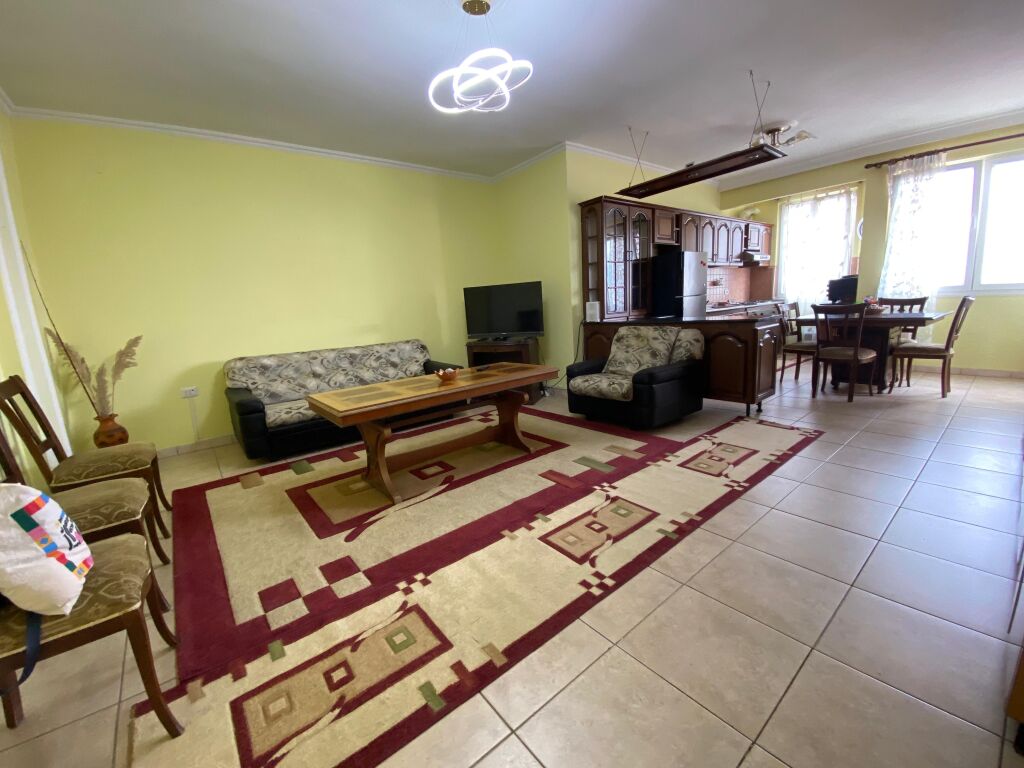 🏡 Shitet apartament 2+1+2 te Pazari i Ri - Widok 4