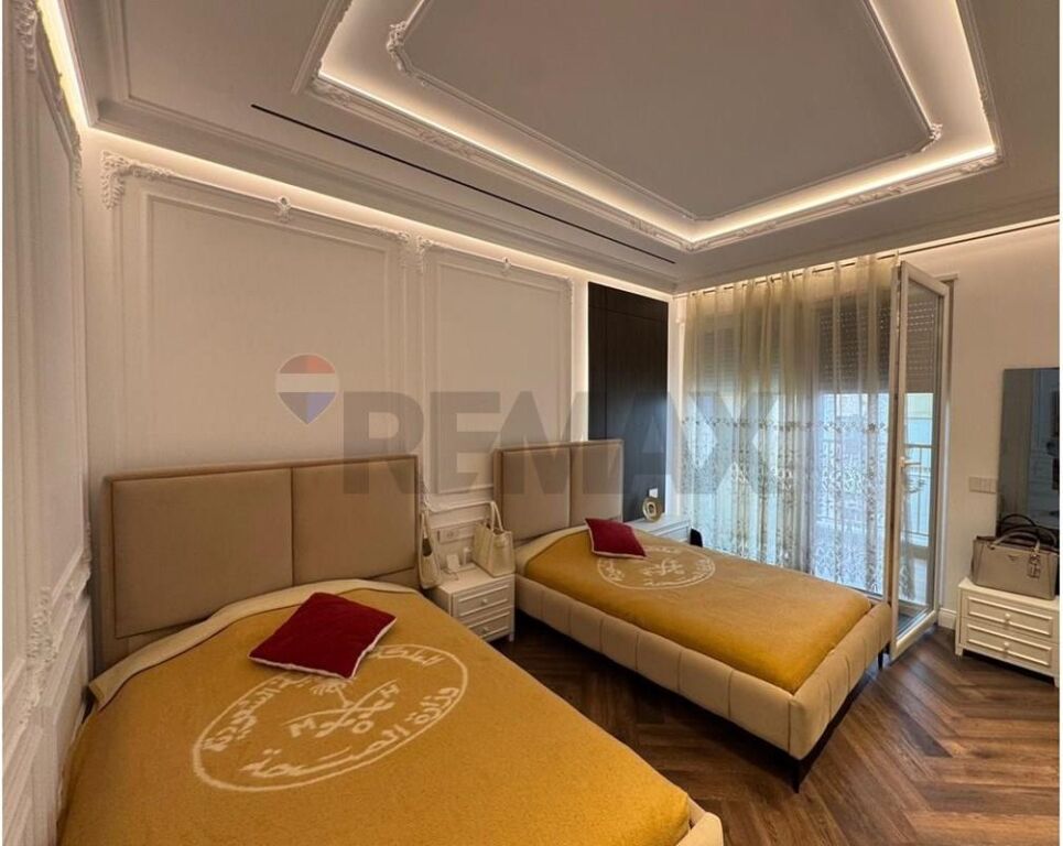 APARTAMENT 4+1 +2 PARKIME NË SHITJE TE EURO 3D