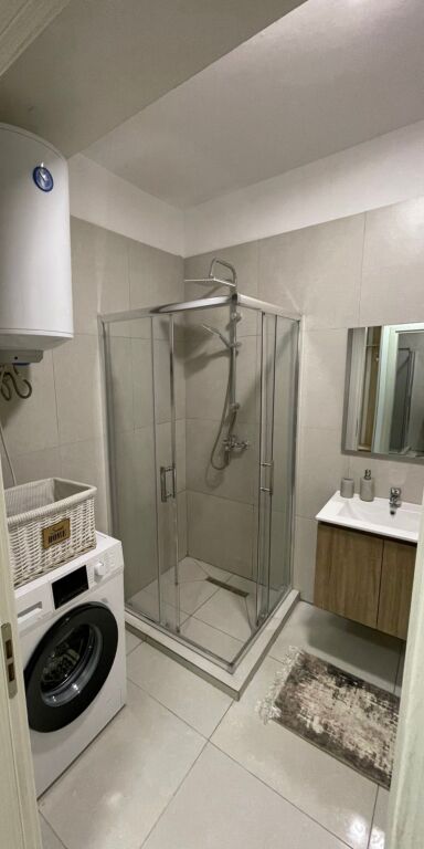Apartament me qera 1+1 Kompleksi Aura
