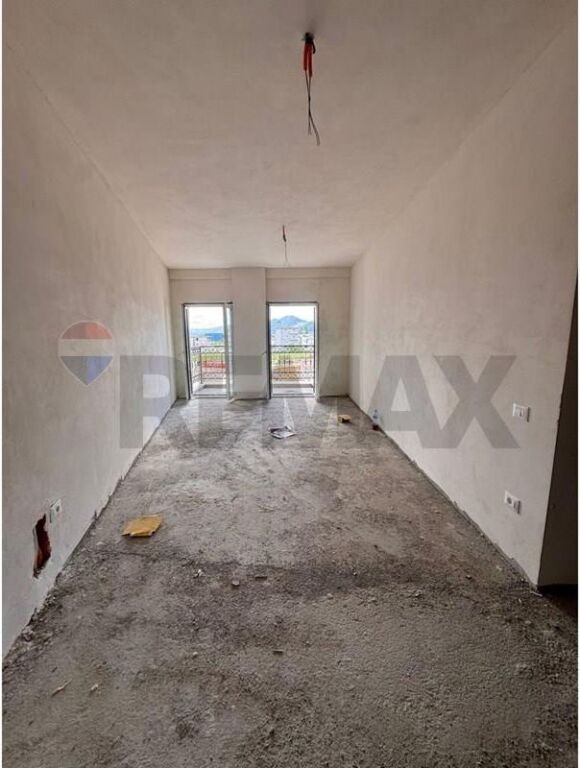 VENDIAMO APPARTAMENTO 1+1 RESIDENZA PORTA E RE !