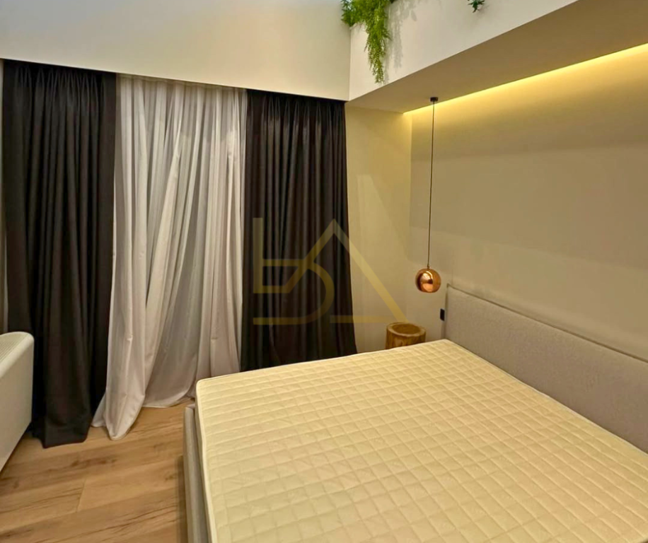 In Affitto – Duplex 3+1+2 con Posto Auto, vicino a Kodra e Diellit, Tirana