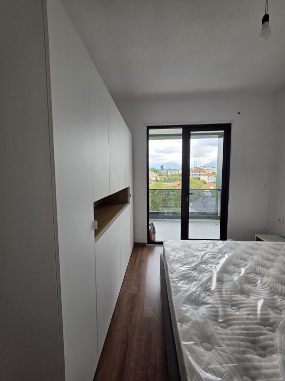 appartamento 2+1 in affitto in Paskuqan, 6° piano, 500 euro