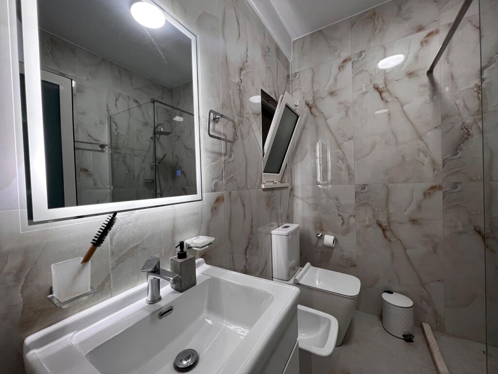 Appartamento 1+1 in affitto a Vilat Gjermane