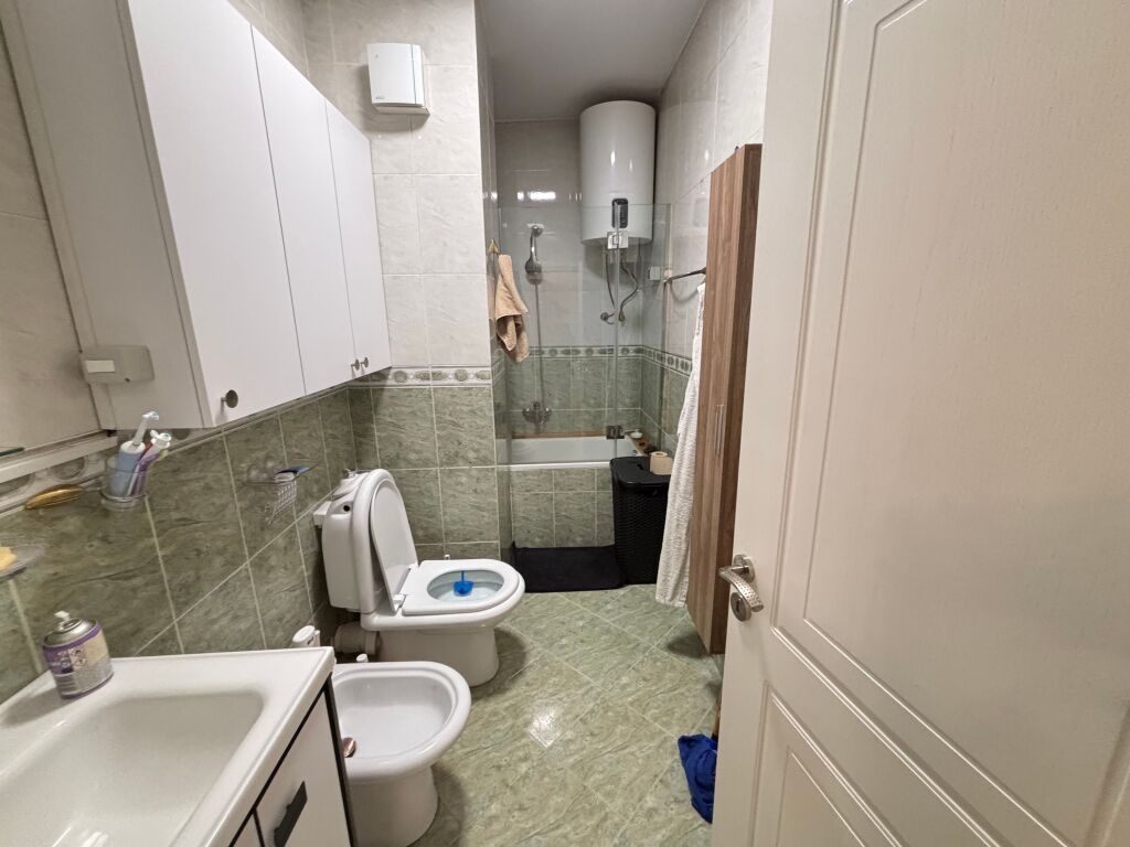 Apartament 1+1 Me Qira Prane Ambasades Amerikane