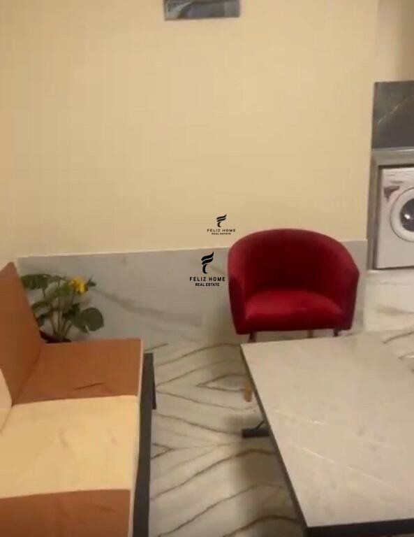 APARTAMENT ME QERA 1+1 ALI DEMI 370 EURO FH-74452