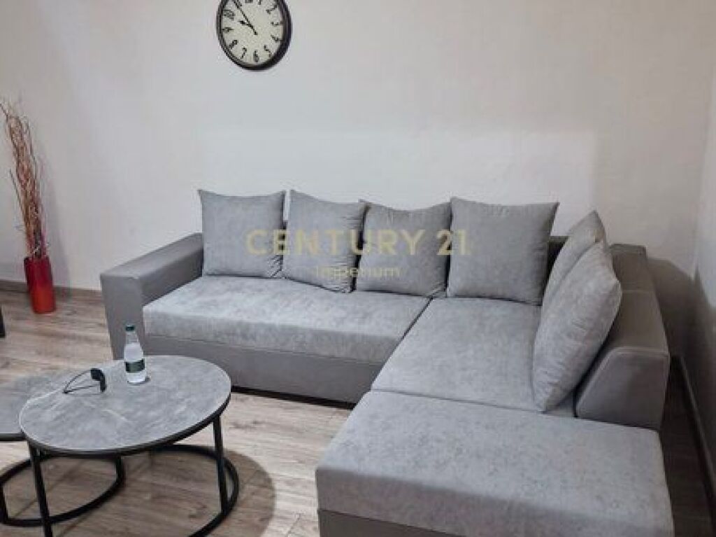 Jepet me Qira Apartament 1+1 tek Irfan Tomini