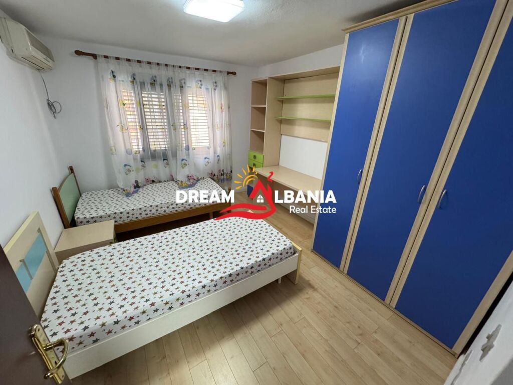 2+1 Apartment for Sale on Elbasan Street near the Ballet School in Tirana (ID 4129569)