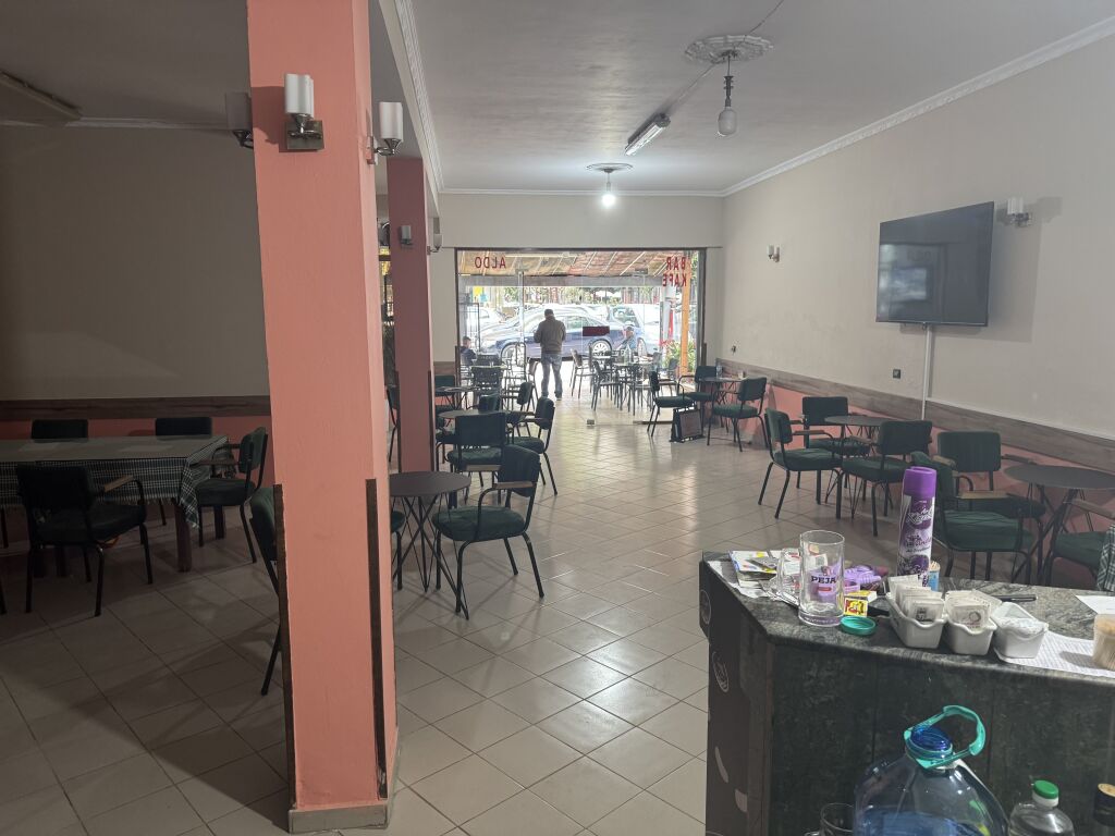 Business premises for rent in Astir.