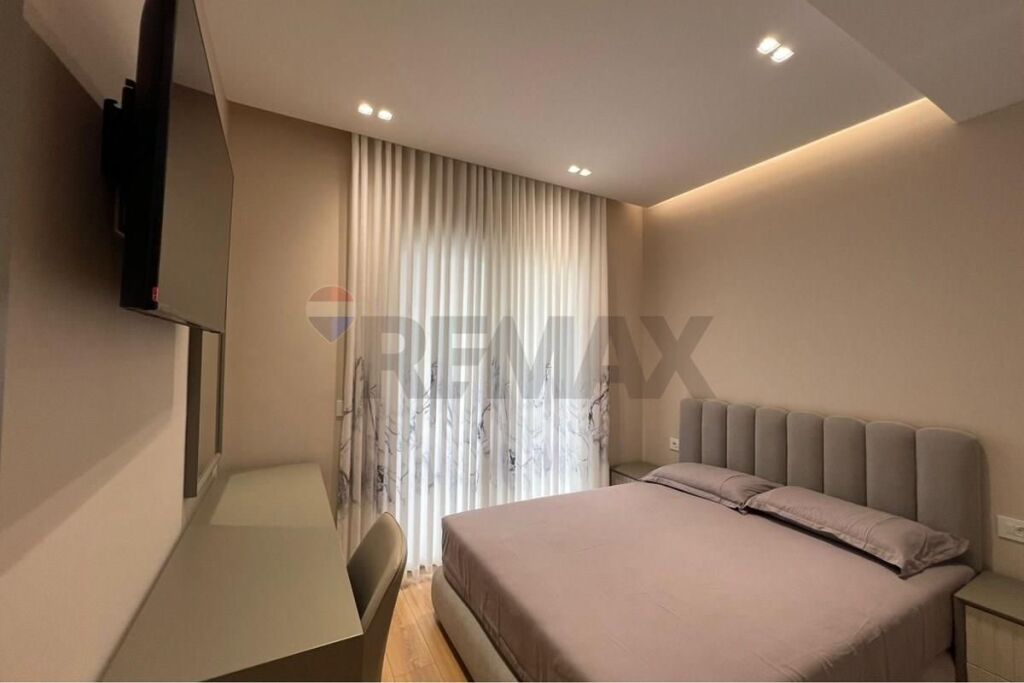 Apartment 2+1+parking for rent - Zogu i Zi