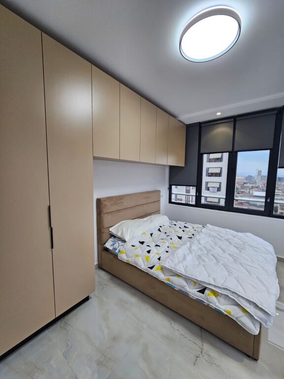 Apartament me qera 1+1 Tek 5 maji