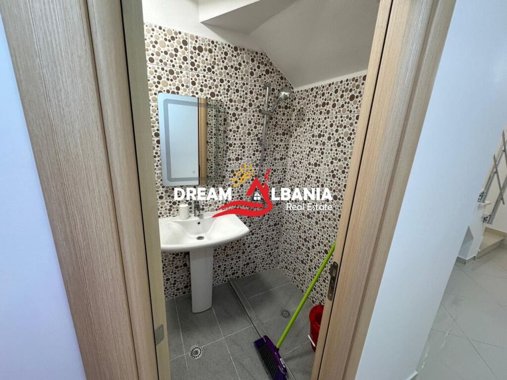 Duplex 3+1+3 for rent between 2 Residences Kodra e Diellit (ID 4231353).