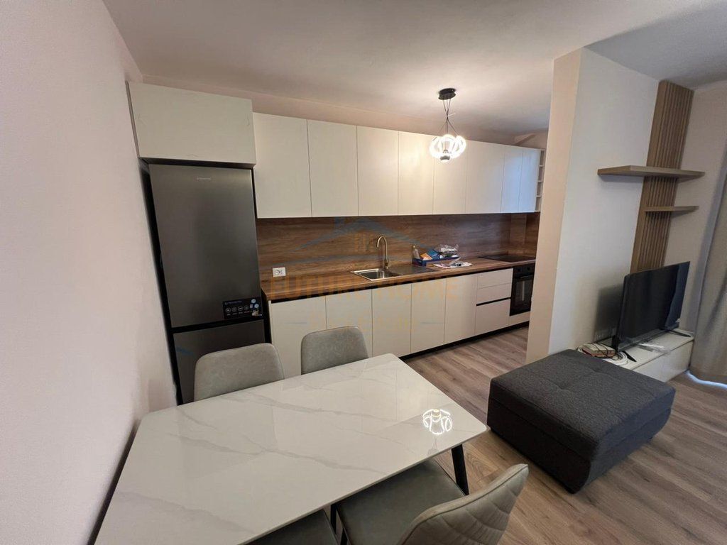 Qera, Apartament 1+1, Vasil Shanto