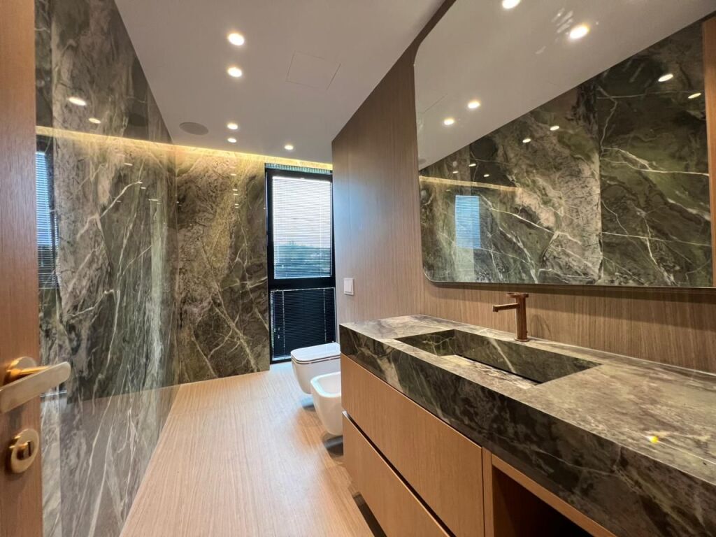 Luxury villa for rent