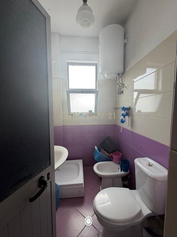 Apartament 2+1 per shitje tek Bulevardi i Ri
