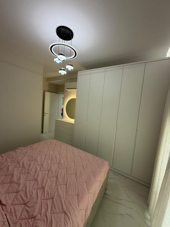 Affitto appartamento 2+1 +2 📍Di fronte American 3 prezzo 60000 leke al mese   