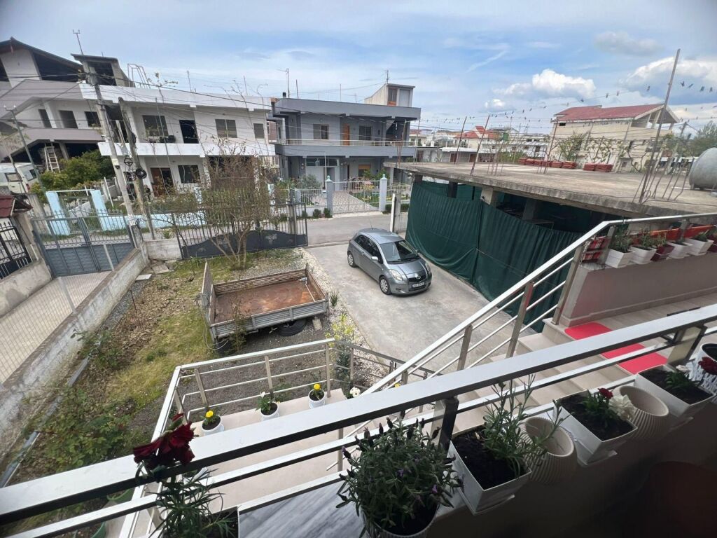 FOR SALE TWO-STORY VILLA NISHTULLA DURRES 437 M2 180000 EURO