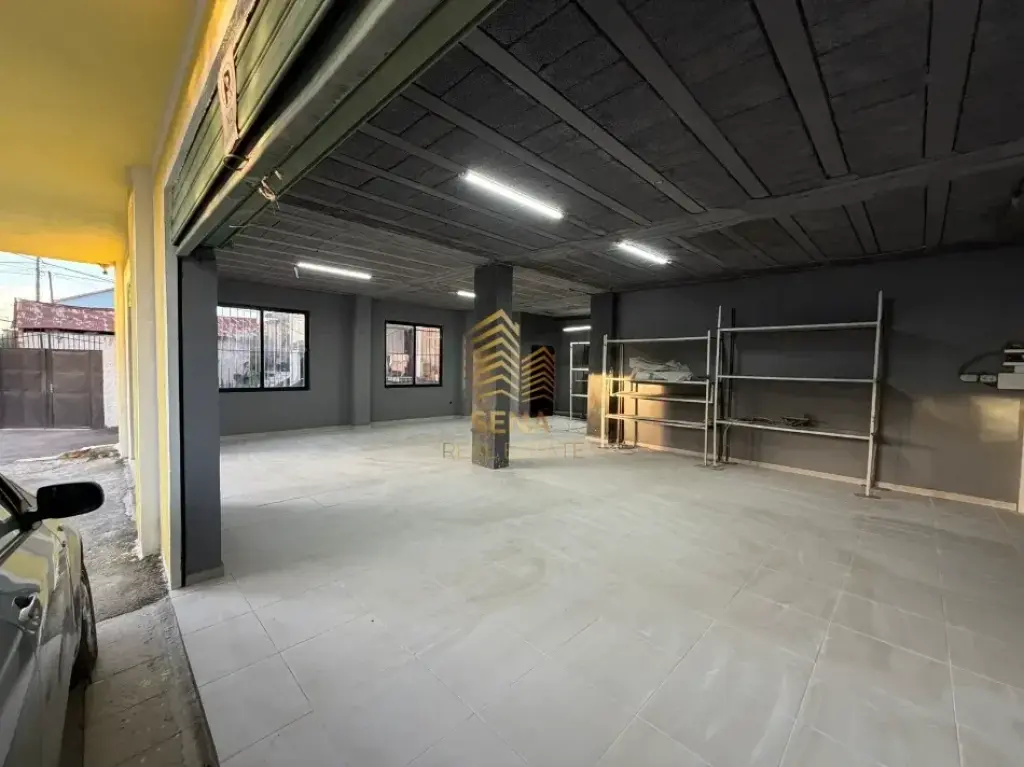 Rent, Warehouse 95m2, Don Bosko, 750 Euro