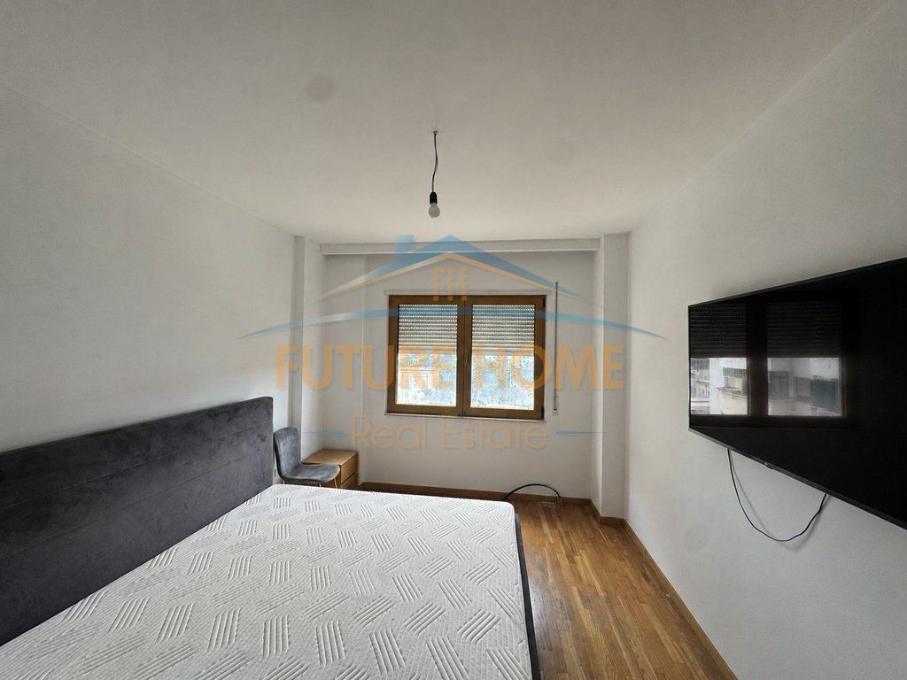 Qira, Apartament 1+1, Bllok