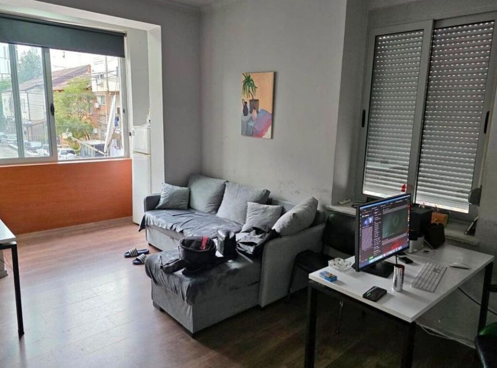 📍 Zyrë me qira – Zona e Bllokut