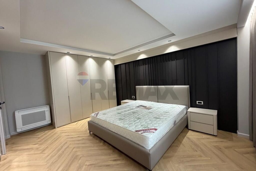 Apartment 2+1+2 for rent Blloku