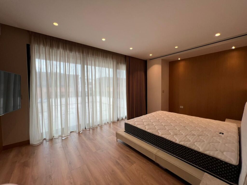 Luxury villa for rent