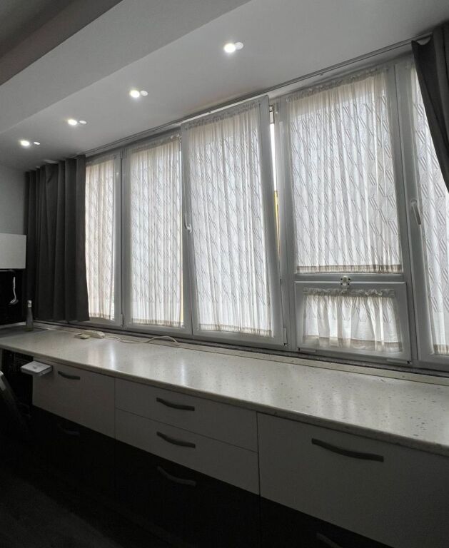 🏡 Shitet Apartament 2+1 – Ish Fusha e Aviacionit