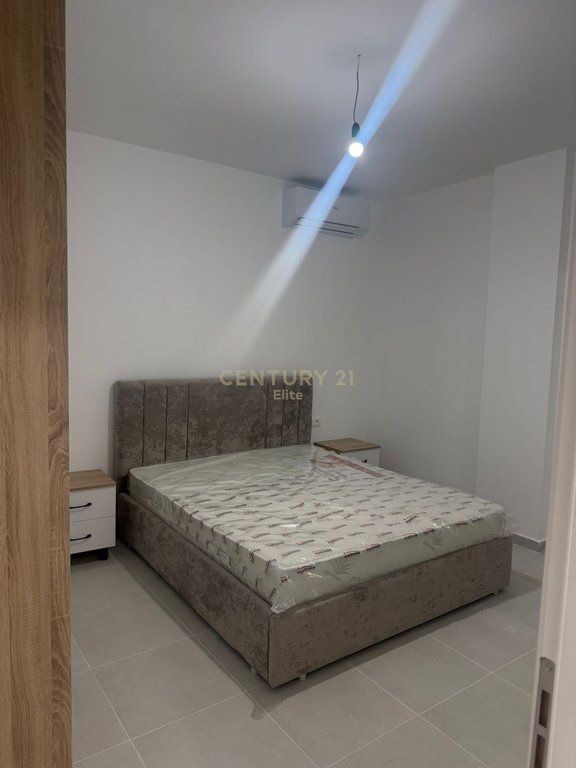 Apartment 2+1 + Veranda + Parking for sale in Laprakë | Floor 0 | 165,000,000 Lek