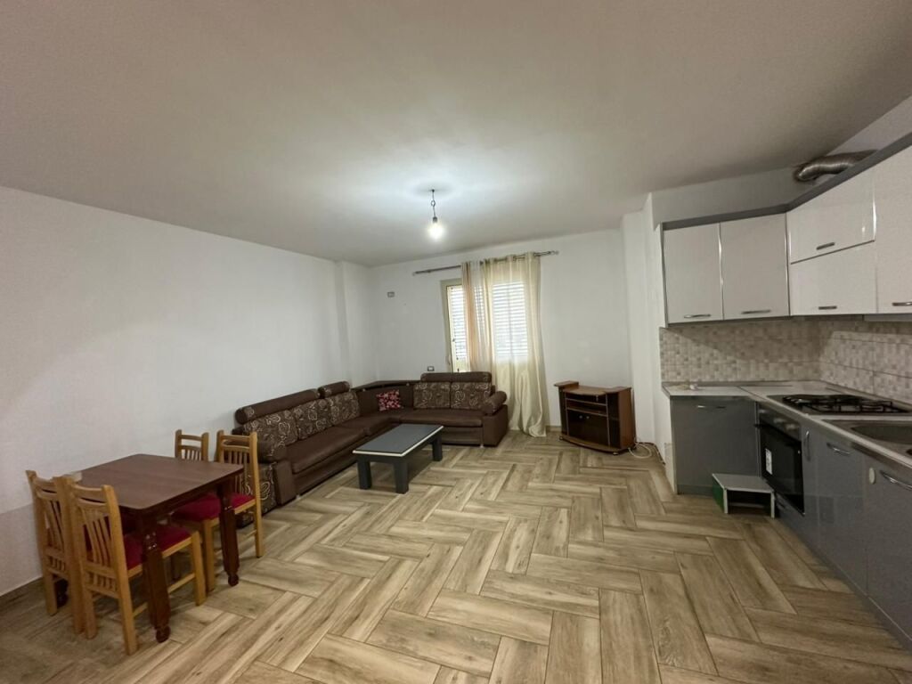 Apartment for rent 2+1+2 Durres Hospital