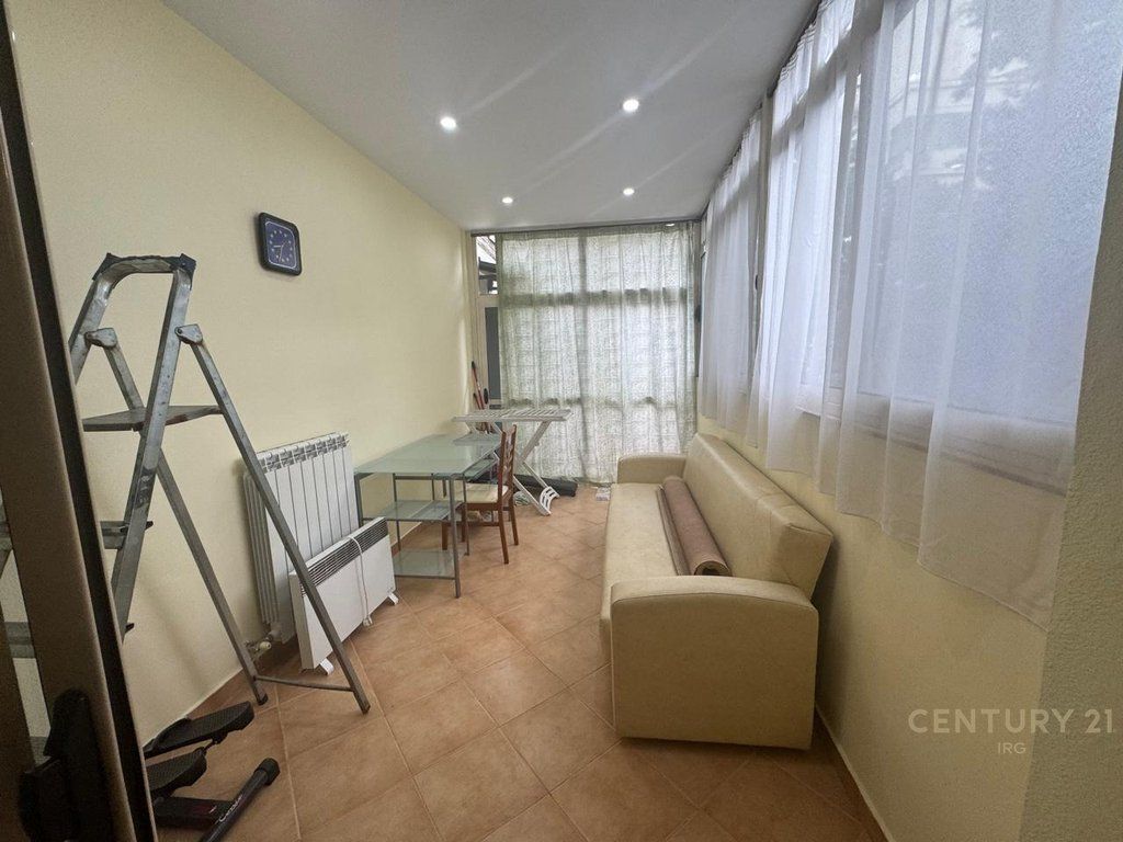 APARTAMENT 1+1 PER QIRA MYSLYM SHYRI! 900 € /Muaj Sip. Totale  67m2