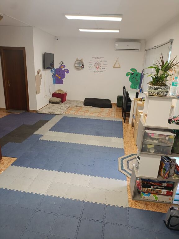 Jepet me qera apartament  Duplex  Komuna  e Parisit  Buze rruge Kika 1 - Widok 6