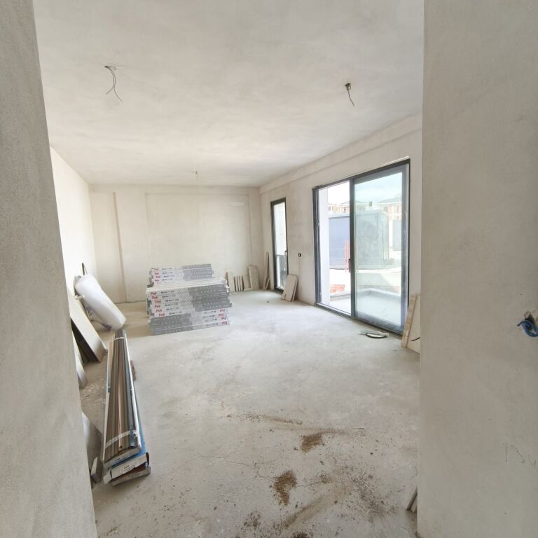 🏡 Apartament 3+1+2 + Verandë për shitje 📍 Maison De La Terre, Mjull-Bathore, Tiranë