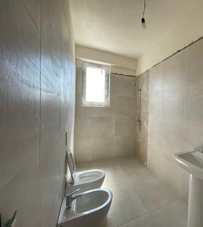SHITET APARTAMENT 3+1+2 TEK KOMUNA E PARISIT 435,000 €