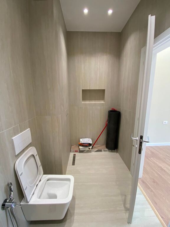Vasil Shanto , Spring residenc , Shitet 2+1+2wc