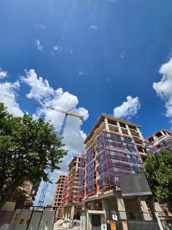 📍5 Maji Residenza Ajka Appartamento 1+1 in Vendita