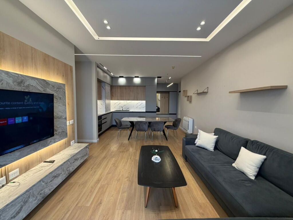 Apartment 2+1+Parking for rent at the Olympic Complex.