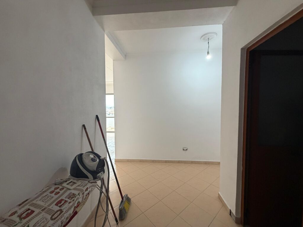 Shitet Apartament 1+1 me pamje deti ne Durres !