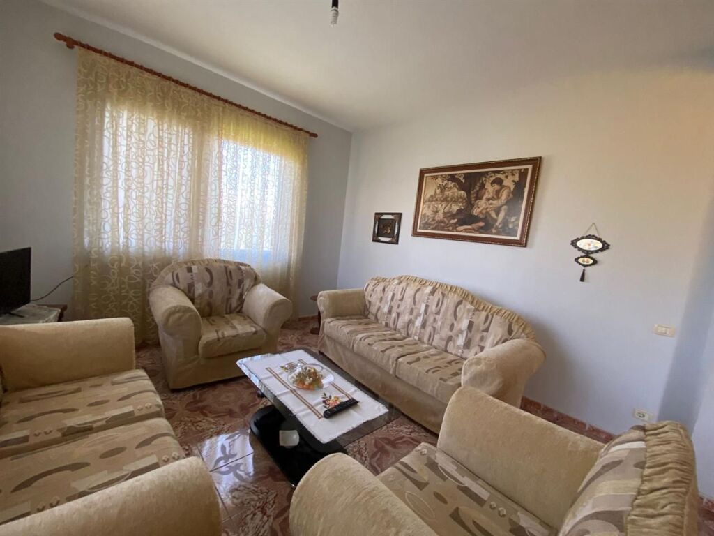 VILLA 1 FLOOR + SHOP FOR SALE XHAFZOTAJ DURRES 200,000 EURO