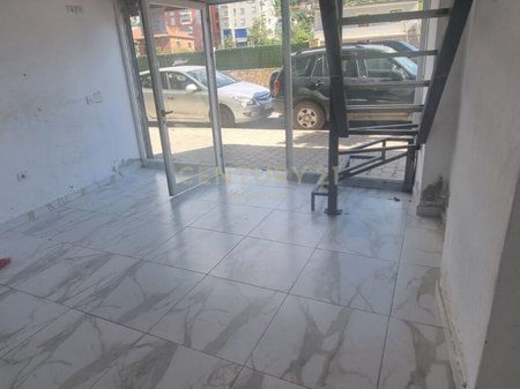 Business Premises for Rent 74 m² in Çabej Buildings!
