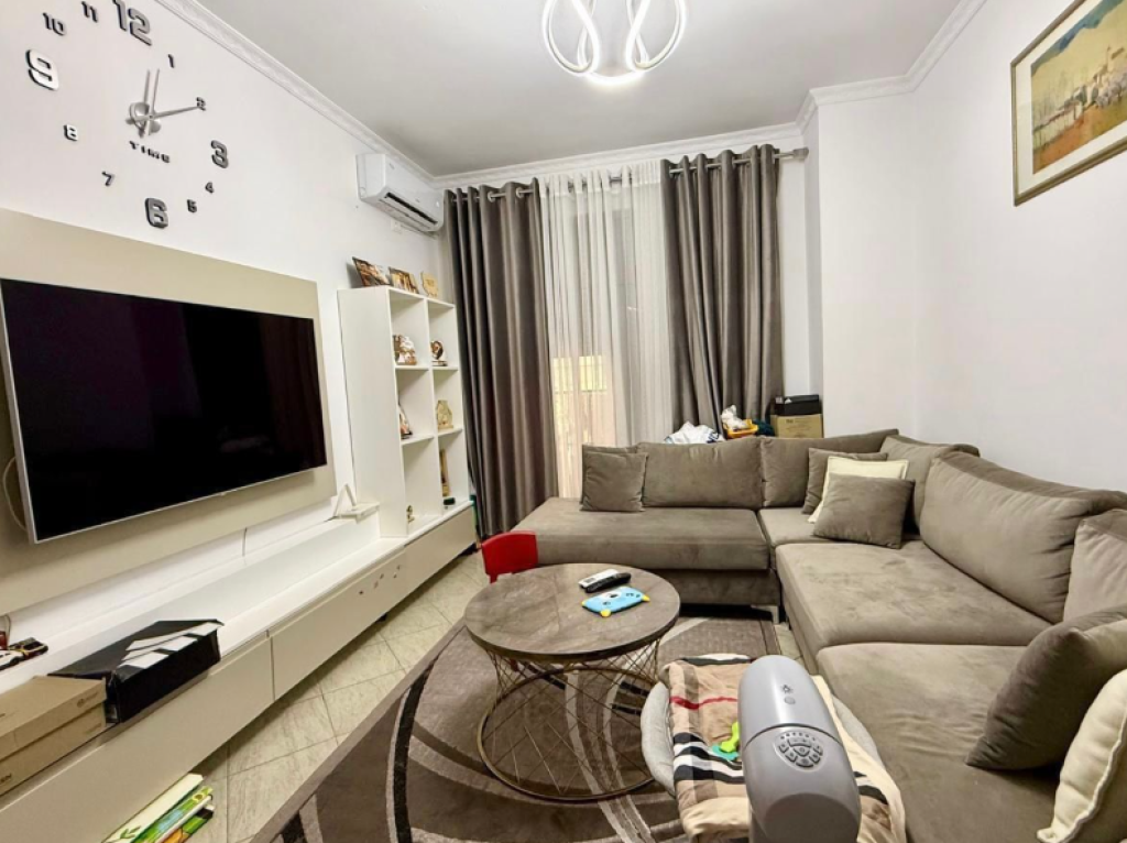 🏡 Appartamento 1+1 in Vendita – Kombinat