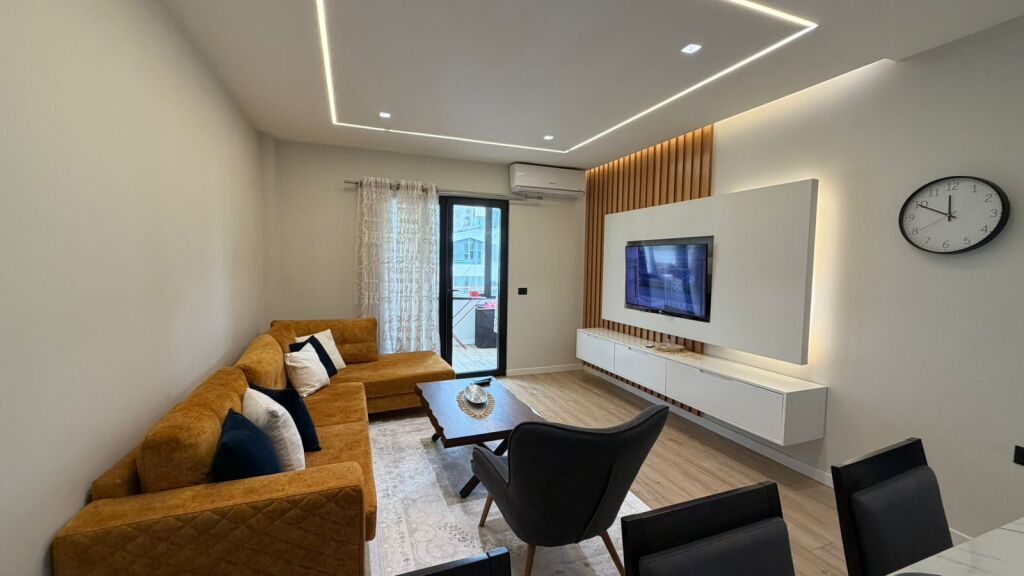 🏡 Shitet Apartament 1+1 në Fresk