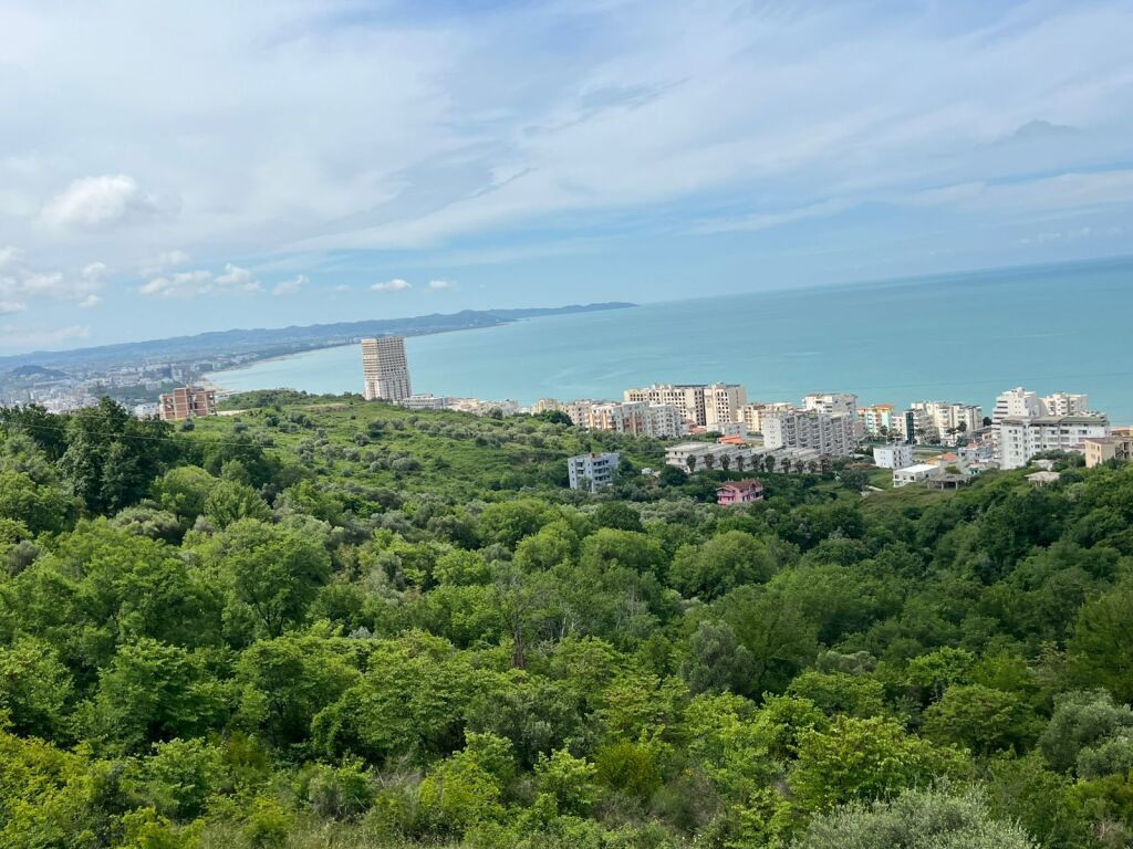 TERRENO IN VENDITA CON VISTA MARE 1300 M2 SCALINATO DURAZZO 110000 EURO