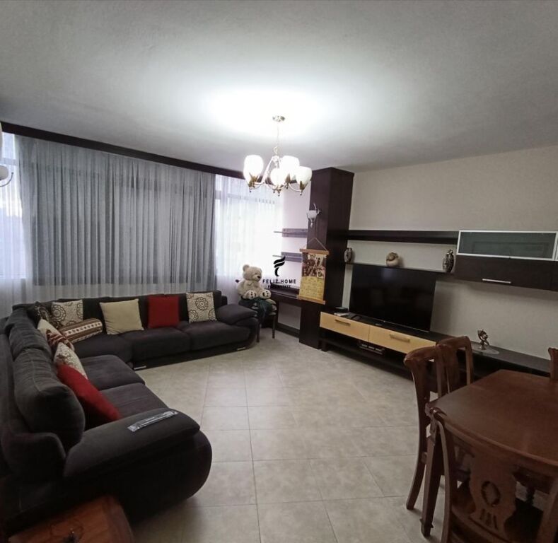 APPARTAMENTO IN AFFITTO 2+1+2 CENTRO 100.000 LEKE FH-74378