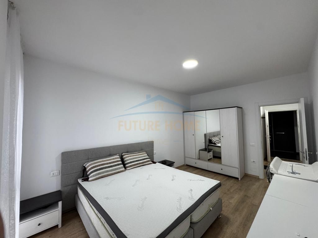 Affitto, Appartamento 1+1, Complesso Arlis, Tirana