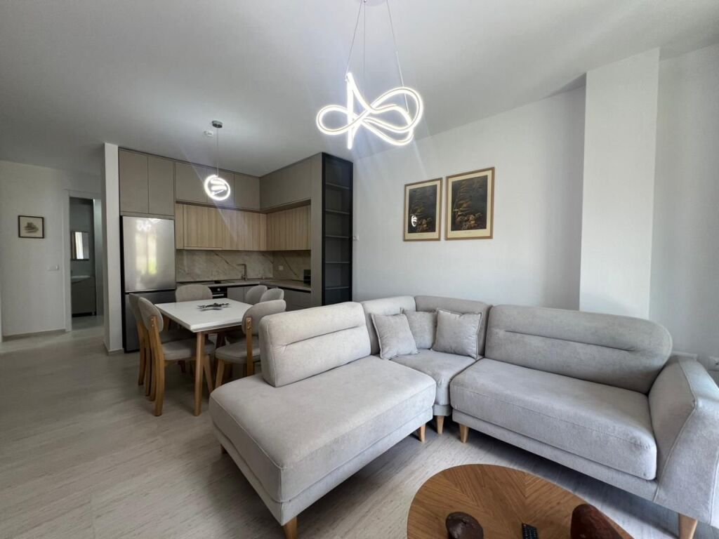 Apartment 3+1+2 for rent