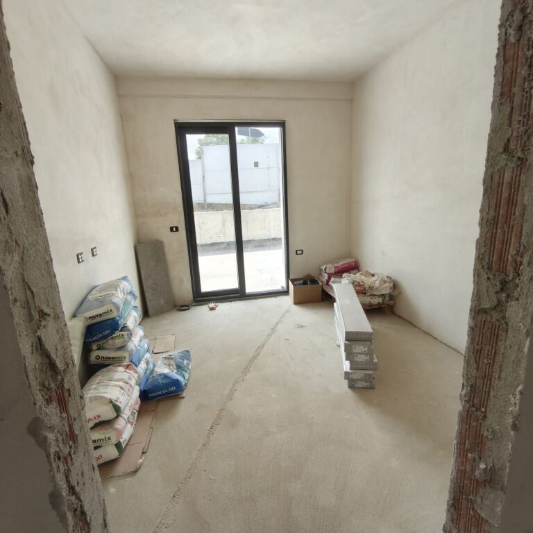 🏡 Apartament 3+1+2 + Verandë për shitje 📍 Maison De La Terre, Mjull-Bathore, Tiranë