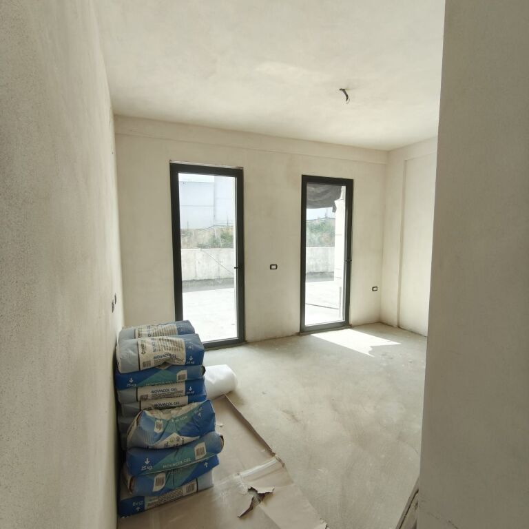 🏡 Apartament 3+1+2 + Verandë për shitje 📍 Maison De La Terre, Mjull-Bathore, Tiranë