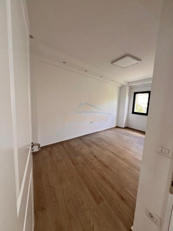 In vendita, Appartamento 1+1, Via Elbasan